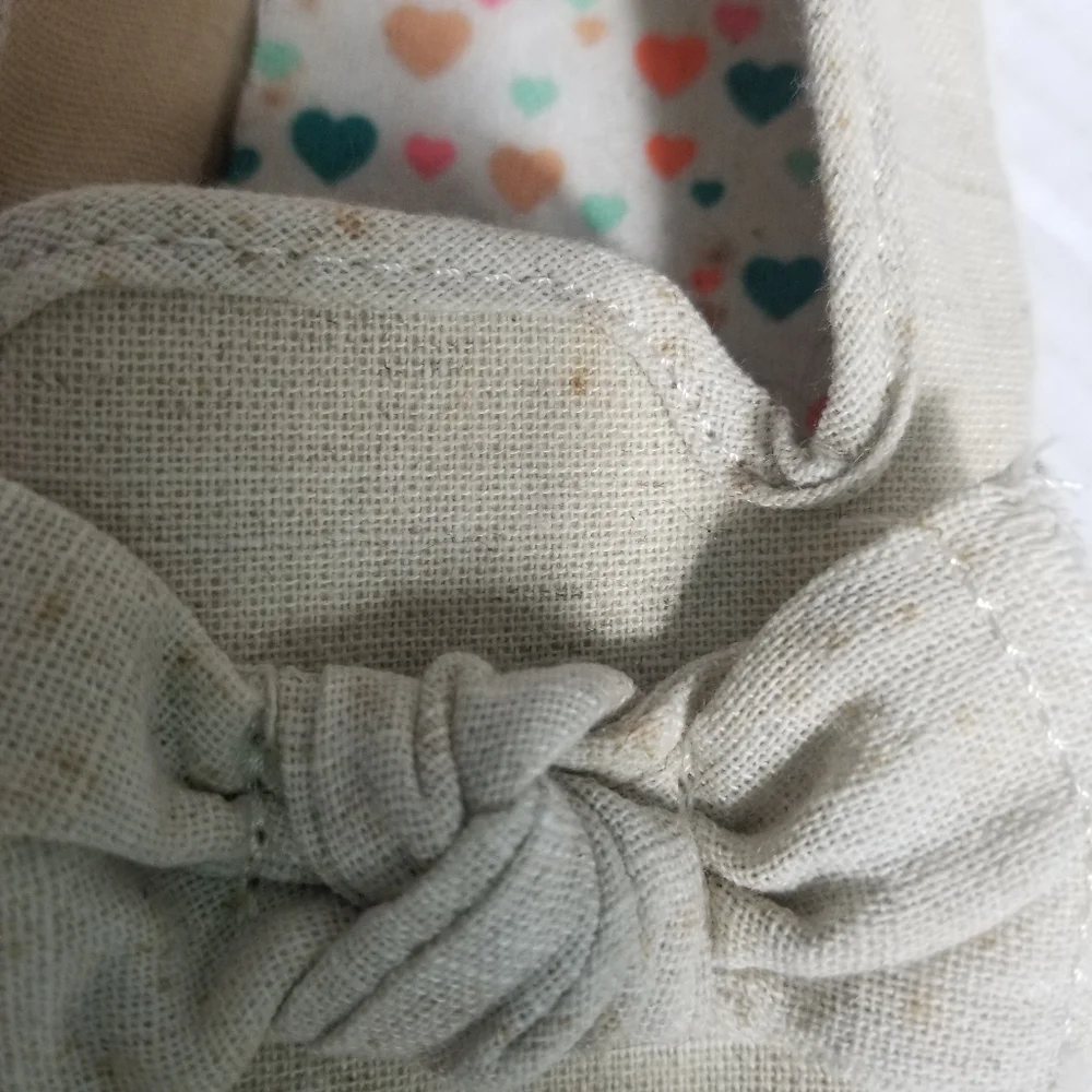 WONDER NATION GIRL'S CREAM FLATS WITH BOW SIZE 4 (PLEASE SEE ALL PHOTOS) - Picture 9 of 14